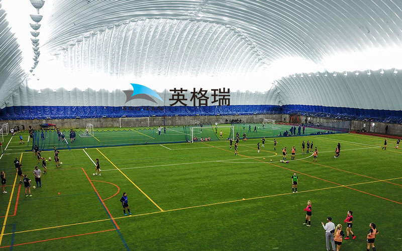 選擇充午夜电影福利結構建造足球場有哪些優勢？